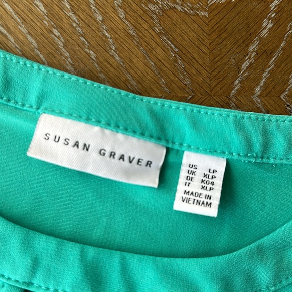 Susan Graver Beige and Teal Tops - Picture 5 of 5